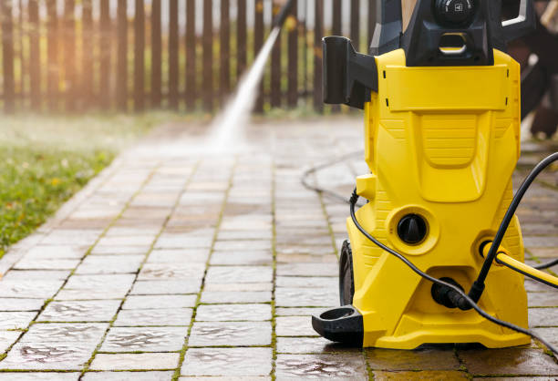 Best Driveway Pressure Washing  in Lake Mathews, CA